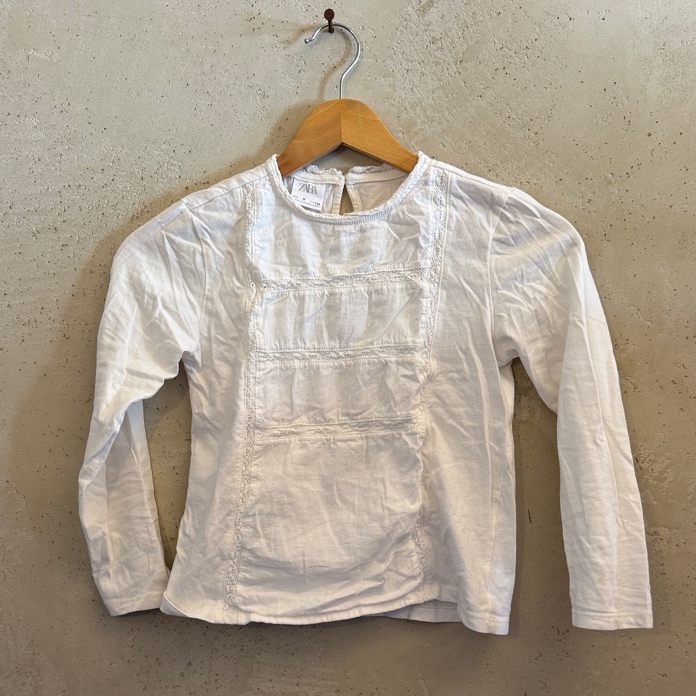 Zara girls white cotton hardly worn White Embroidered Long-Sleeve Girls boho Top